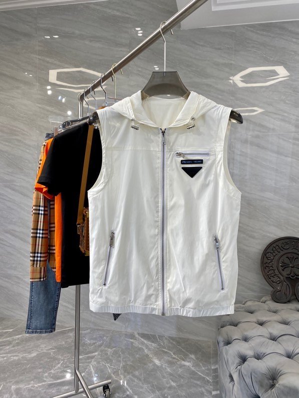 円 プラダ服コピー 定番人気21新品 Prada メンズ ベスト M Shopp Jp