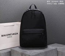 バレンシアガバッグコピー 大人気2021新品 BALENCIAGA メンズ バックパック