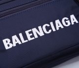 バレンシアガバッグコピー 2021新品注目度NO.1 BALENCIAGA 男女兼用 ボディバッグ