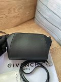 ジバンシーバッグコピー 2021新品注目度NO.1 GIVENCHY レディース ショルダーバッグ