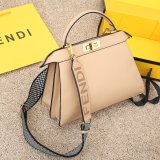 フェンディバッグコピー 定番人気2021新品 FENDI レディース ハンドバッグ
