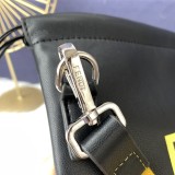フェンディバッグコピー 2021新品注目度NO.1 FENDI レディース ショルダーバッグ