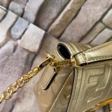 フェンディバッグコピー 定番人気2021新品 FENDI レディース ショルダーバッグ