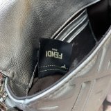 フェンディバッグコピー 大人気2021新品 FENDI レディース ショルダーバッグ