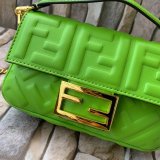 フェンディバッグコピー 2021新品注目度NO.1 FENDI レディース ショルダーバッグ