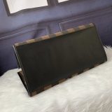 フェンディバッグコピー 2021新品注目度NO.1 FENDI レディース トートバッグ