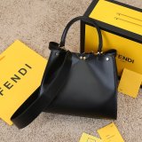 フェンディバッグコピー 2021新品注目度NO.1 FENDI レディース ハンドバッグ