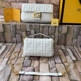 フェンディバッグコピー 大人気2021新品 FENDI レディース ショルダーバッグ