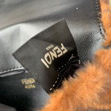 フェンディバッグコピー 2021新品注目度NO.1 FENDI レディース ショルダーバッグ
