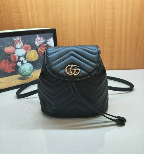 グッチバッグコピー 2021新品注目度NO.1 GUCCI レディース バックパック