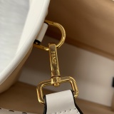 フェンディバッグコピー 2021新品注目度NO.1 FENDI レディース トートバッグ