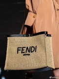 フェンディバッグコピー 2021新品注目度NO.1 FENDI レディース トートバッグ