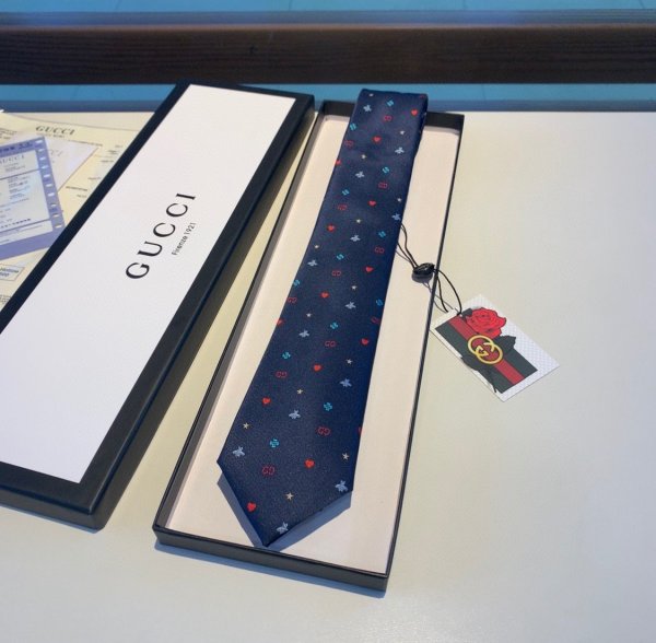 グッチネクタイコピー 大人気2021新品 GUCCI メンズ ネクタイ