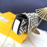 フェンディバッグコピー 定番人気2021新品 FENDI レディース ショルダーバッグ