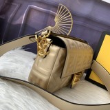 フェンディバッグコピー 定番人気2021新品 FENDI レディース ショルダーバッグ