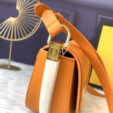 フェンディバッグコピー 2021新品注目度NO.1 FENDI レディース ショルダーバッグ