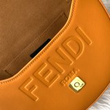 フェンディバッグコピー 2021新品注目度NO.1 FENDI レディース ショルダーバッグ