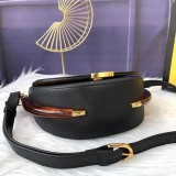 フェンディバッグコピー 2021新品注目度NO.1 FENDI レディース ショルダーバッグ