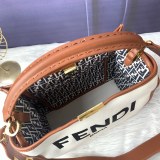フェンディバッグコピー 2021新品注目度NO.1 FENDI レディース ハンドバッグ