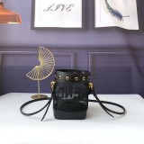 フェンディバッグコピー 大人気2021新品 FENDI レディース バケツバッグ