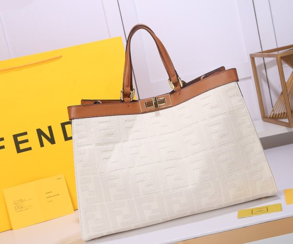 フェンディバッグコピー 大人気2021新品 FENDI レディース トートバッグ