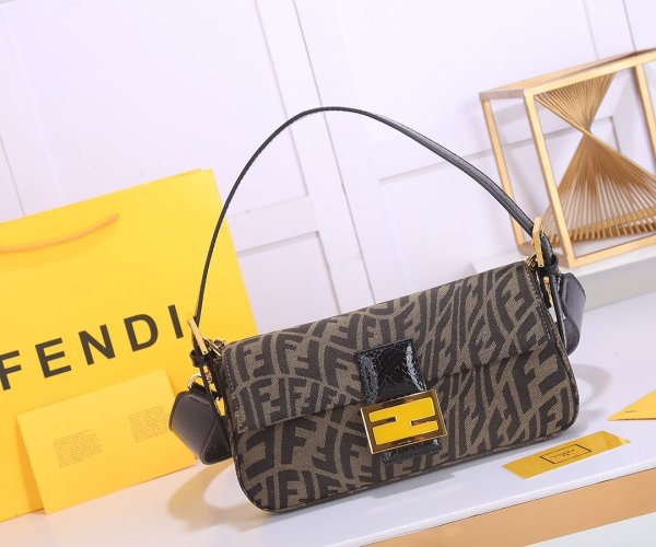 フェンディバッグコピー 定番人気2021新品 FENDI レディース ハンドバッグ