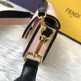 フェンディバッグコピー 大人気2021新品 FENDI レディース ショルダーバッグ