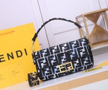 フェンディバッグコピー 定番人気2021新品 FENDI レディース ハンドバッグ