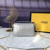 フェンディバッグコピー 定番人気2021新品 FENDI レディース ショルダーバッグ
