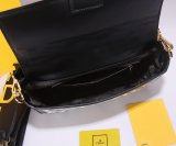 フェンディバッグコピー 2021新品注目度NO.1 FENDI レディース ハンドバッグ