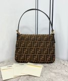 フェンディバッグコピー 2021新品注目度NO.1 FENDI レディース ハンドバッグ