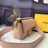 フェンディバッグコピー 2021新品注目度NO.1 FENDI レディース ショルダーバッグ