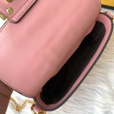 フェンディバッグコピー 大人気2021新品 FENDI レディース ショルダーバッグ
