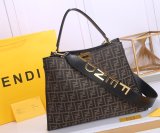 フェンディバッグコピー 2021新品注目度NO.1 FENDI レディース トートバッグ