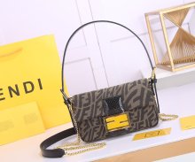 フェンディバッグコピー 2021新品注目度NO.1 FENDI レディース ハンドバッグ