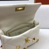 ヴァレンティノバッグコピー 定番人気2021新品 Valentino レディース ショルダーバッグ