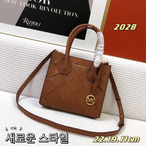 マイケル コースバッグコピー 2021新品注目度NO.1 Michael Kors レディース トートバッグ