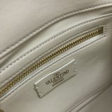 ヴァレンティノバッグコピー 定番人気2021新品 Valentino レディース ショルダーバッグ
