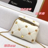 ヴァレンティノバッグコピー 定番人気2021新品 Valentino レディース ショルダーバッグ
