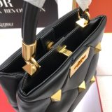 ヴァレンティノバッグコピー 2021新品注目度NO.1 Valentino レディース ハンドバッグ