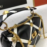 ヴァレンティノバッグコピー 定番人気2021新品 Valentino レディース ショルダーバッグ