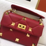 ヴァレンティノバッグコピー 2021新品注目度NO.1 Valentino レディース ショルダーバッグ