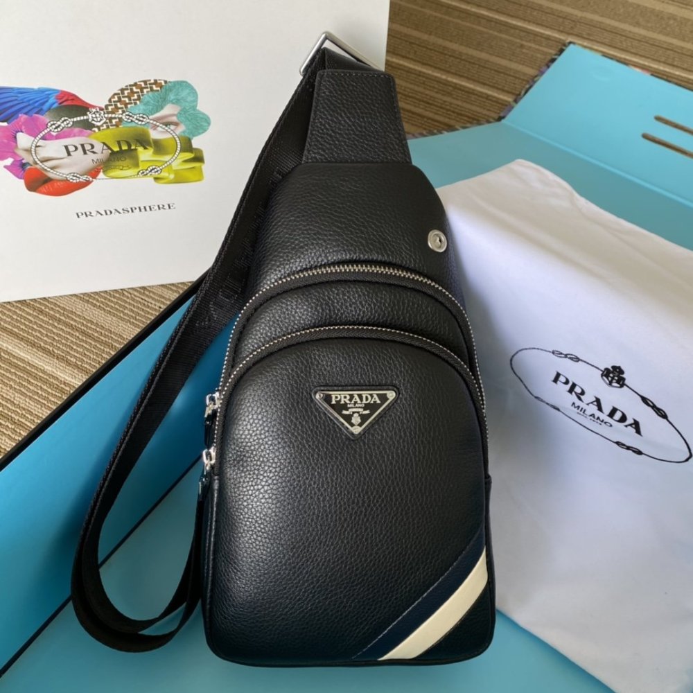 円 プラダバッグコピー 大人気21新品 Prada メンズ ボディバッグ M Shopry Ru