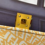 フェンディバッグコピー 2021新品注目度NO.1 FENDI レディース ハンドバッグ