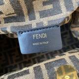 フェンディバッグコピー 2021新品注目度NO.1 FENDI レディース ショルダーバッグ