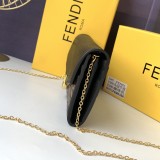 フェンディバッグコピー 大人気2021新品 FENDI レディース ショルダーバッグ