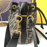 フェンディバッグコピー 定番人気2021新品 FENDI レディース バケツバッグ