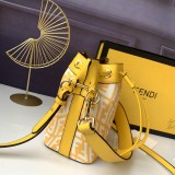 フェンディバッグコピー 大人気2021新品 FENDI レディース バケツバッグ