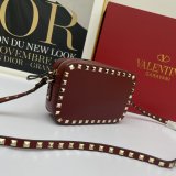 ヴァレンティノバッグコピー 大人気2021新品 Valentino レディース ショルダーバッグ