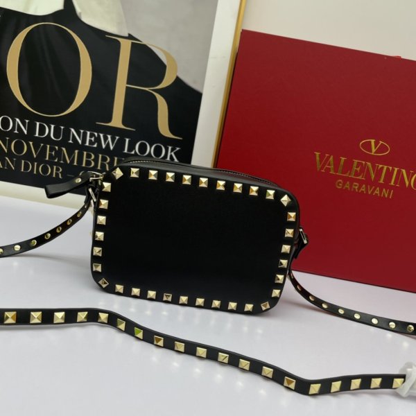 ヴァレンティノバッグコピー 2021新品注目度NO.1 Valentino レディース ショルダーバッグ